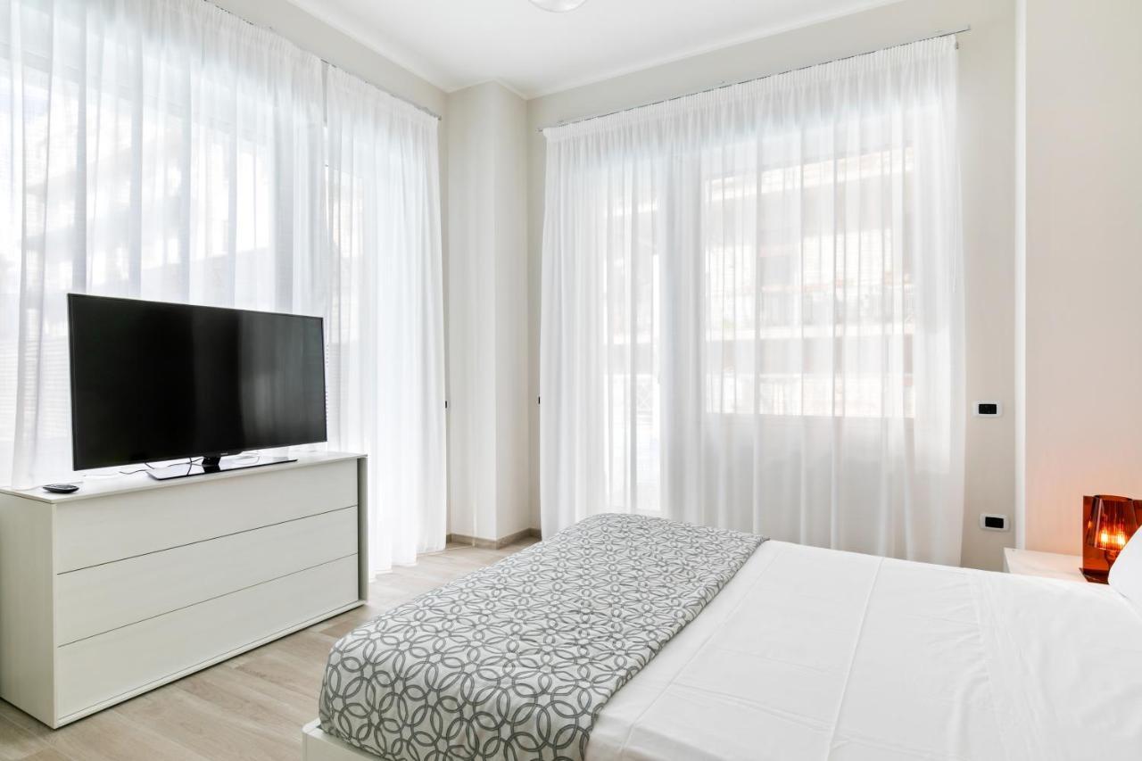 Grattacielo Ina Apartments Palermo Exterior foto
